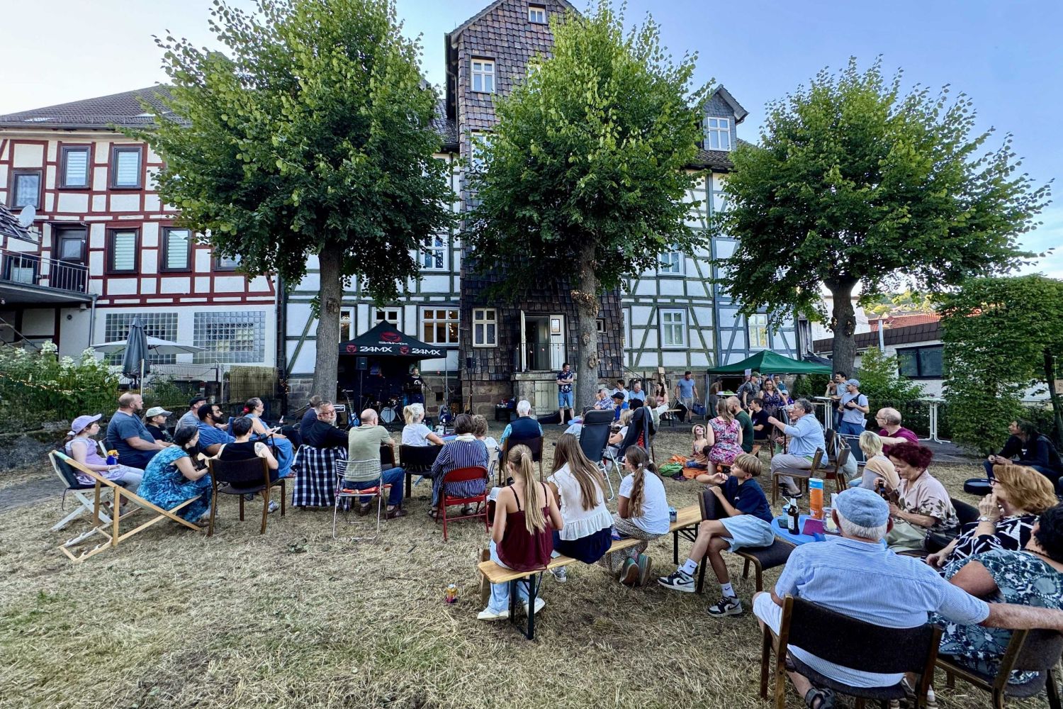 Ein toller Abend im Museumsgarten - Offene Bühne ein Erfolg!